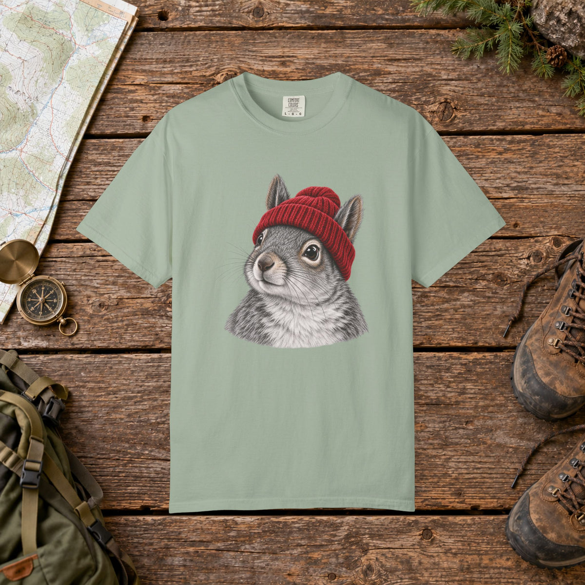 Squirrel with Beenie | Vintage T-Shirt