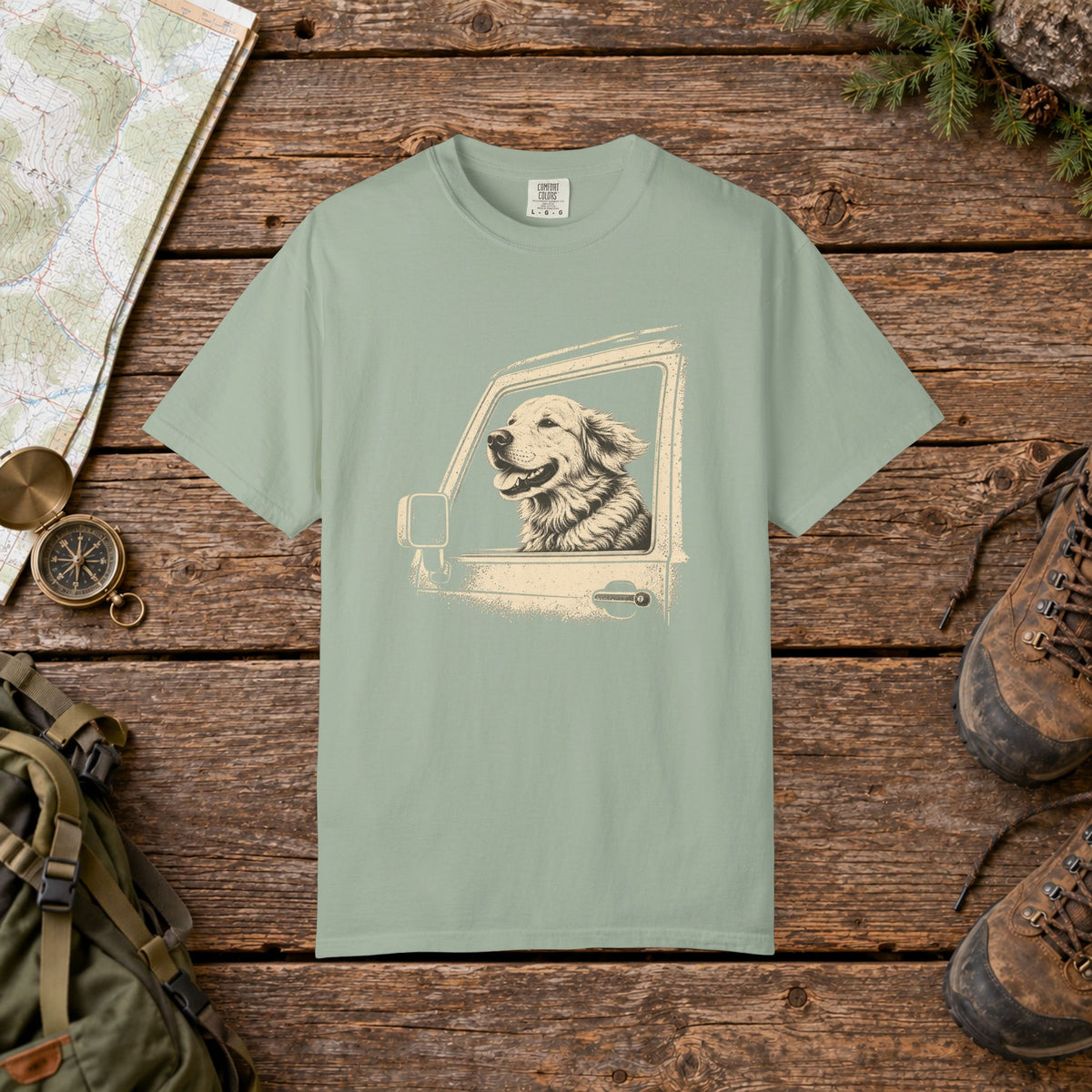 Happy Golden Rtvr | Vintage T-Shirt