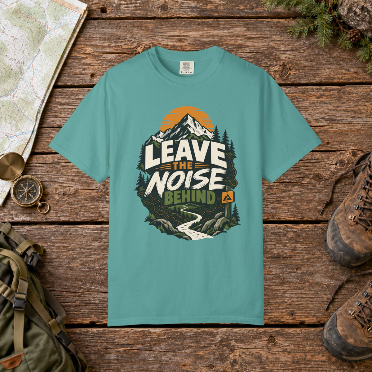 Leave the noise behind | Hiking Tee